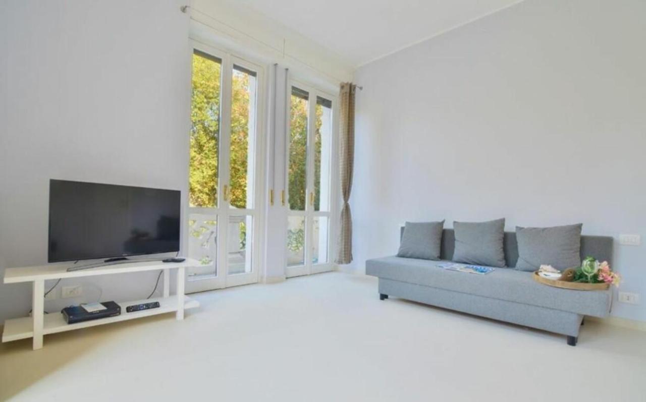 Appartement Bacone Liberty Olimpia à Milan Extérieur photo